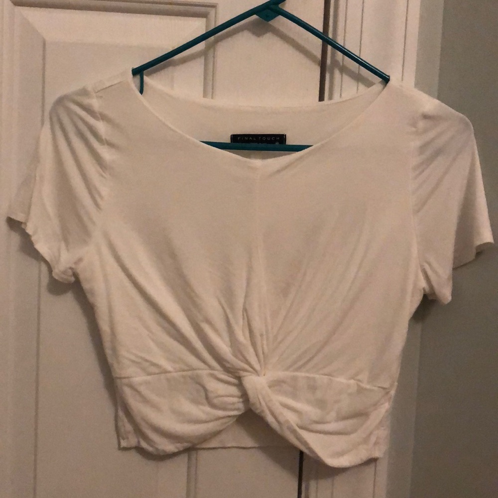 Cropped Knot T-shirt